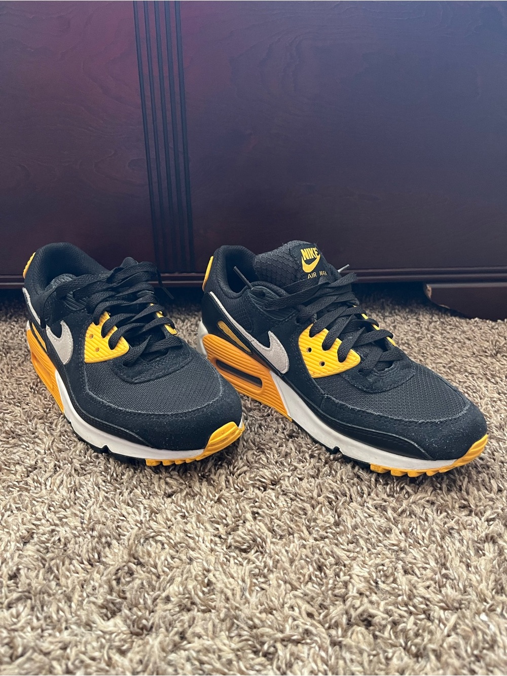 Nike Black and Yellow Men's Low-Top Sneakers
